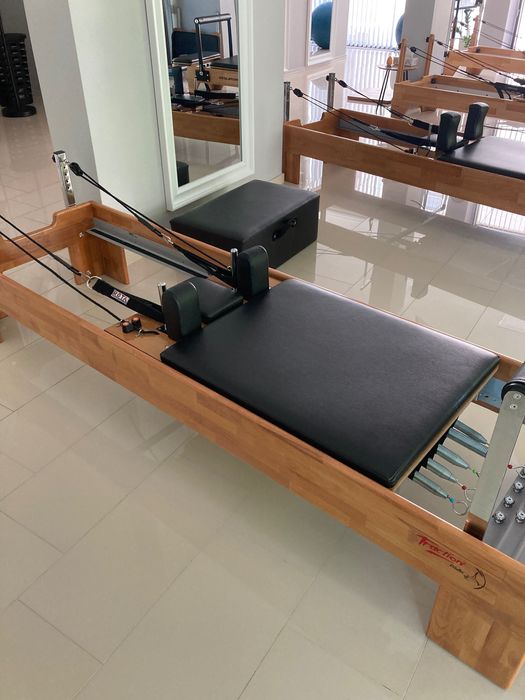 Reformer пилатес РЕЗЕРВИРАНИ