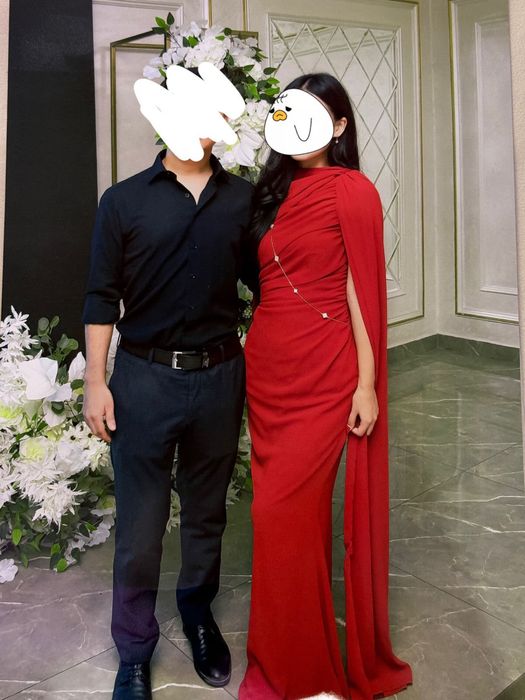 вечерние платья 10000