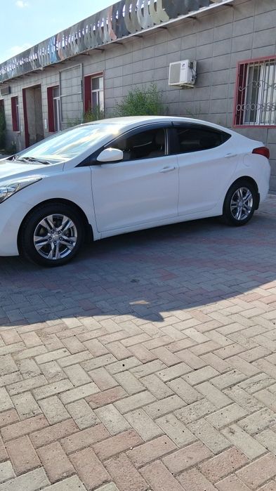 Продам Hyundai Elantra