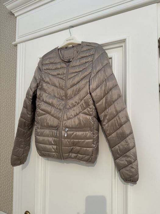 Легкая куртка