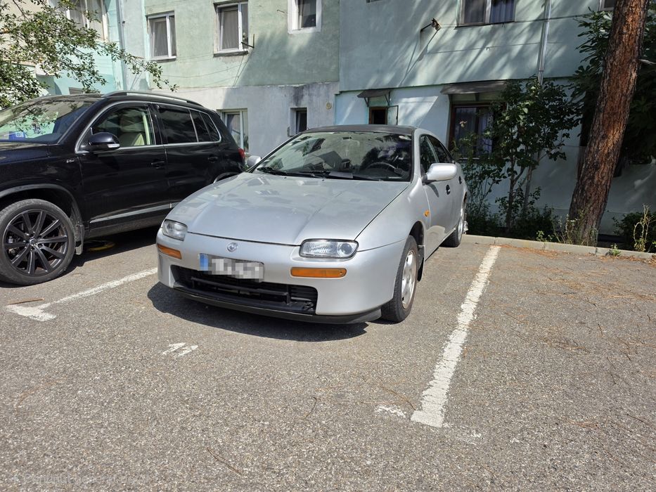 Vand Mazda 323f 1996