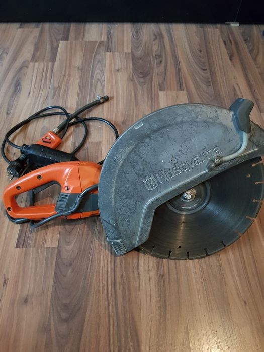 Husqvarna K 4000,mașină de tăiat beton,debitat.