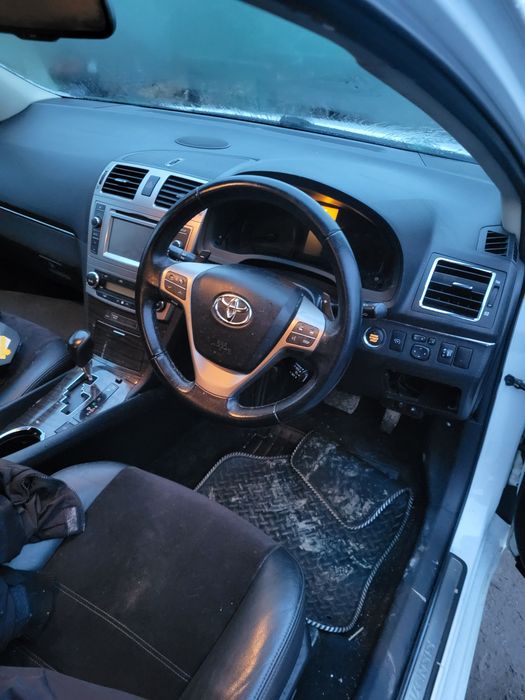 Piese toyota avensis 2.2 D-cat cutie automata