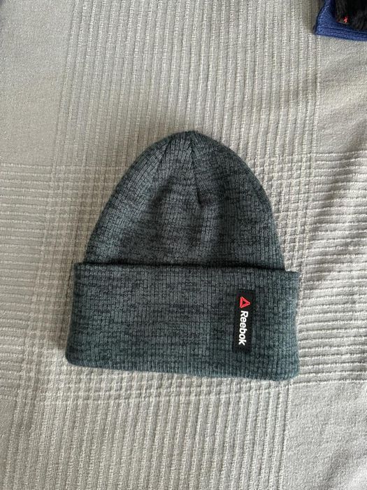 Шапки ,носки