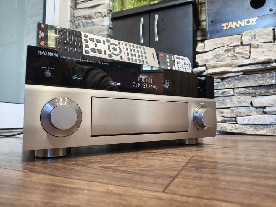Флагманския модел YAMAHA RX-V 3067