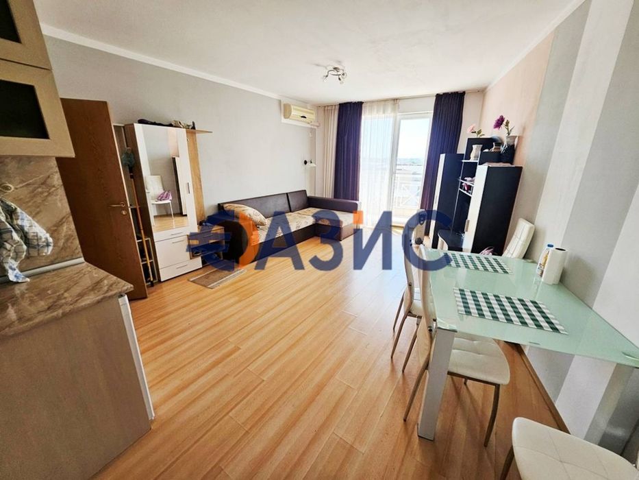 Продава се Двустаен апартамент в к.к. Слънчев бряг - 60 кв.м за 1030 €/кв.м - Снимка #4