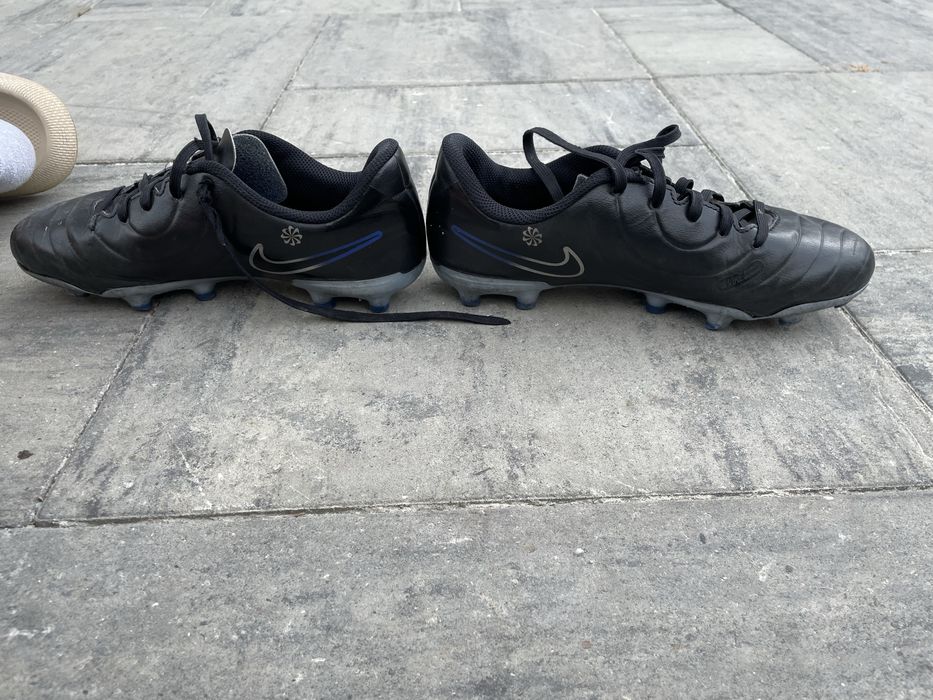 Ghete de fotbal nike temp marime 36.5
