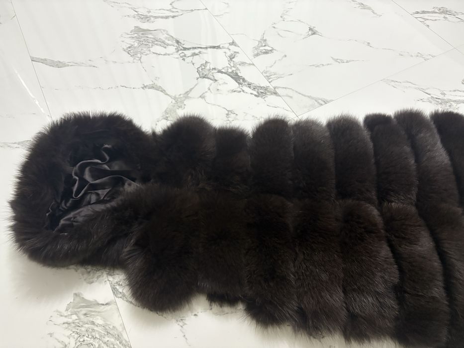 Vesta blana vulpe lunga cu gluga