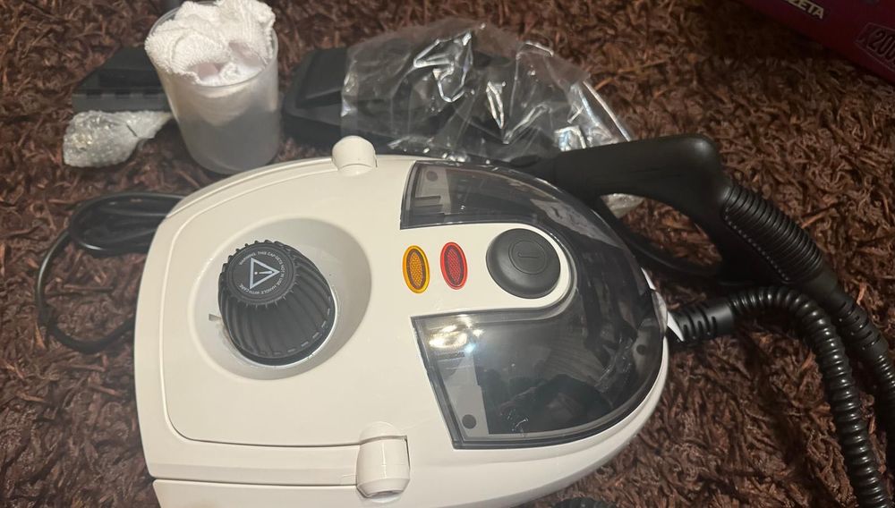 Aparat de curățare cu jet de aburi SMOLO