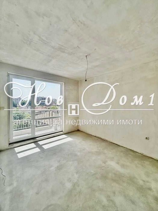 Продава се Двустаен апартамент в Варна, Възраждане 4 - 71 кв.м за 1340 €/кв.м - Снимка #1