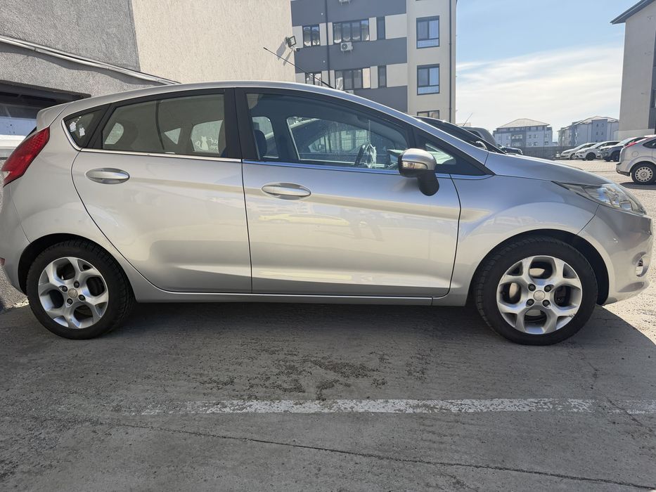 FORD Fiesta 0 — imagine 2