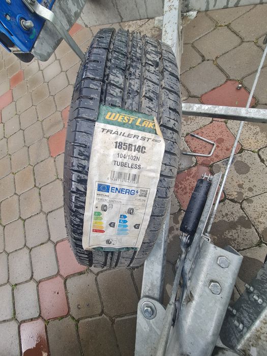 Vând 5 Anvelope cu jante 185 R14C Noi 2026