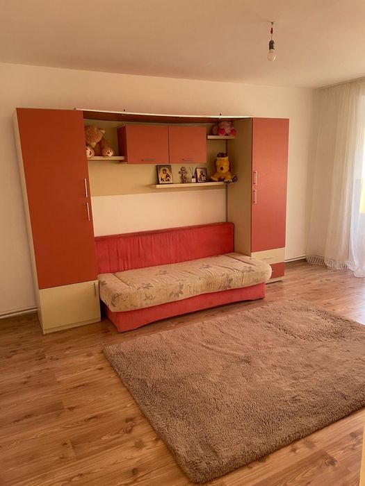 Apartament de inchiriat