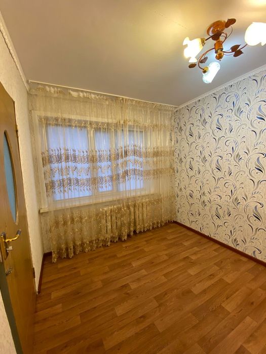 4 комнатный Квартира в хорошем месте