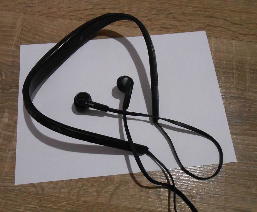 căști JABRA  si TOMMY