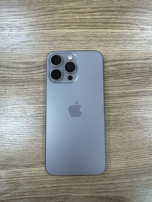 iPhone 15 pro max 256 gb