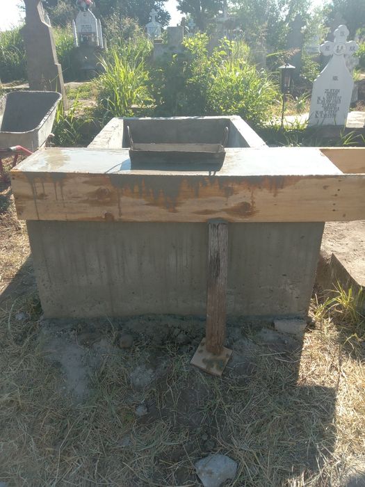 Executam la comanda bolți și cavouri