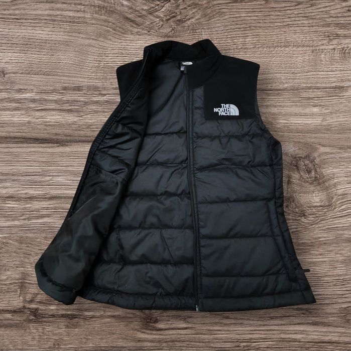 The North face оригинално елече за 10/12г