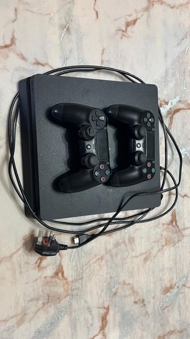 Playstation 4 slim | +2 геймпада | + 12 игр | есть PSN