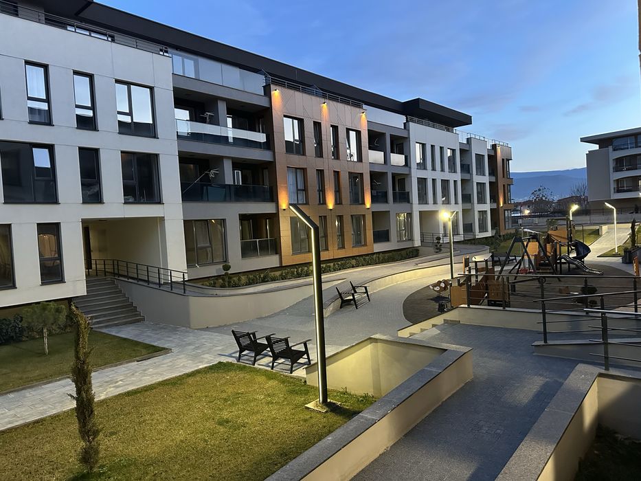 Дава се под наем Двустаен апартамент в Пловдив, Остромила - 60 кв.м за 663 € - Снимка #15