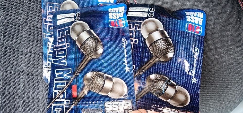 BASS HEADS 310 Naushniklar. Наушники