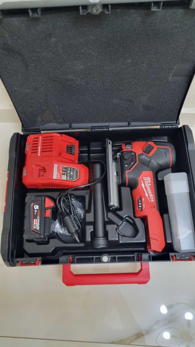 Pendular Milwaukee M18
