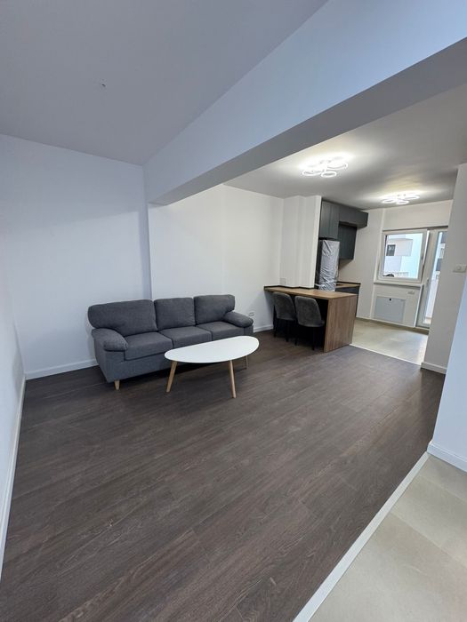 Inchiriez apartament cu 2 camere la metrou Berceni
