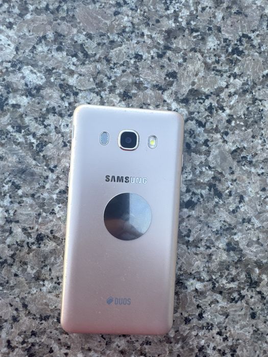 Samsung Galaxy J5  2016 года