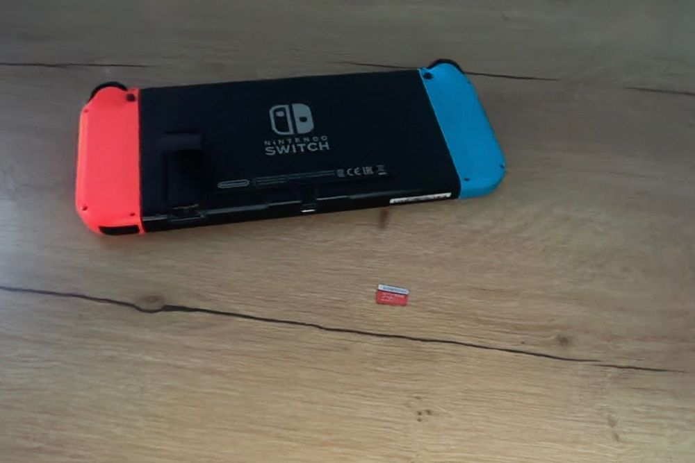 Nintendo Switch + MicroSD 256GB + Jocuri