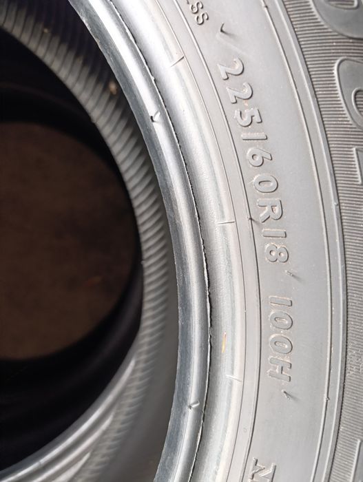 Anvelope de vara 225 60 18 Dunlop 4 buc