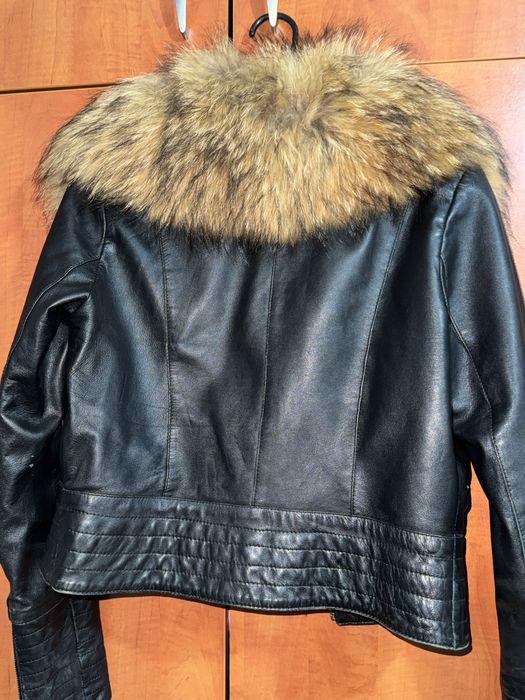 Кожено яке с естествен косъм