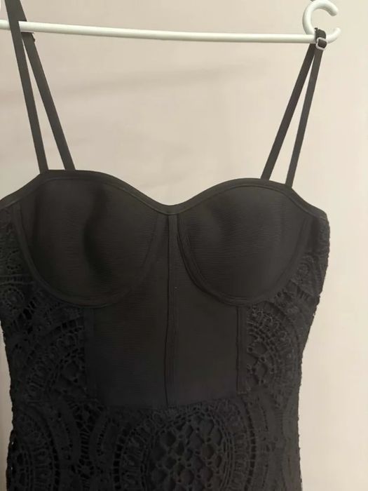 Кружевное платье