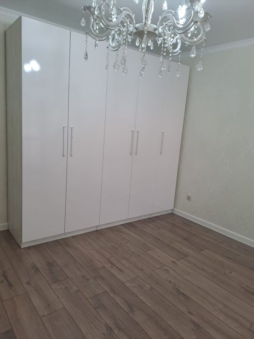 Продам квартиру на капитал плазе.