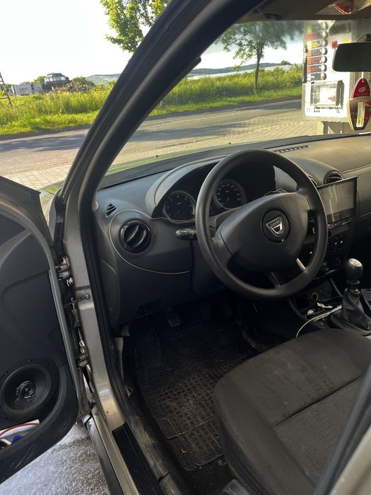 DACIA Duster 2010 — imagine 3