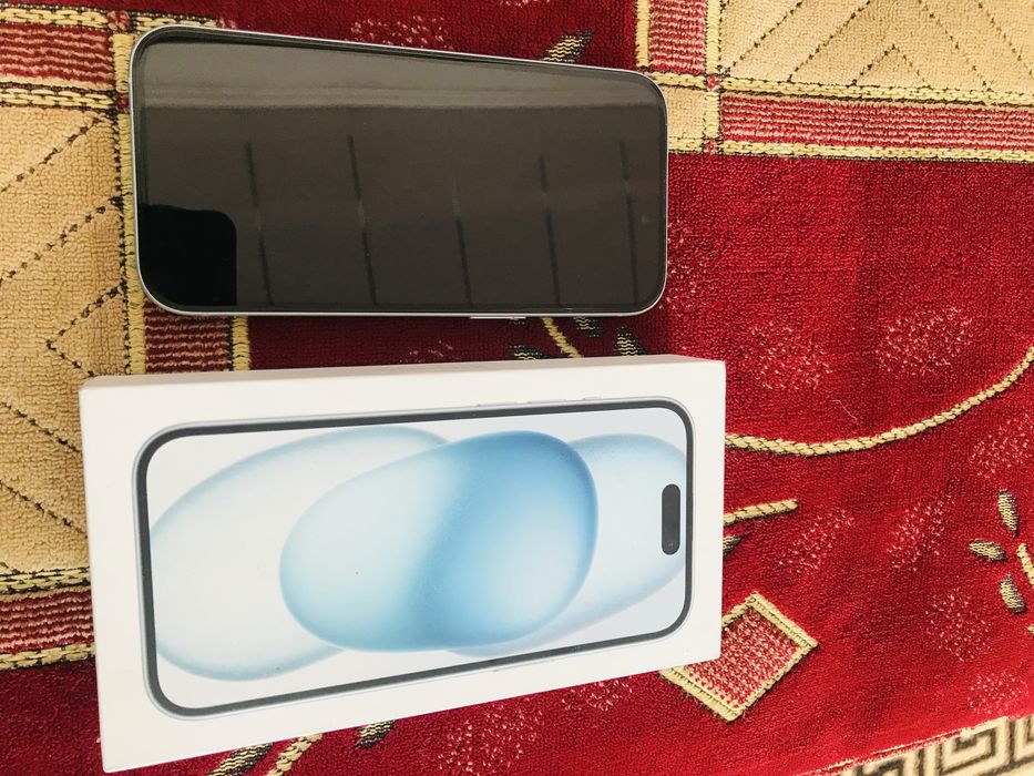iPhone 15 хорошим состоянии