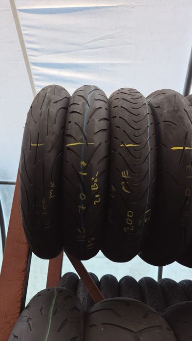 120 70 R17 Dunlop ,Metzeler