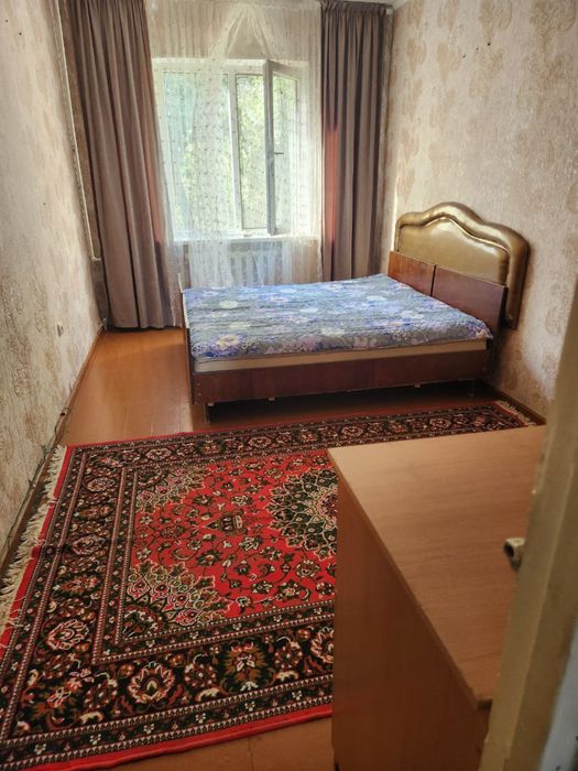 Сдается 2-х комнатная квартира:Улица Бобура