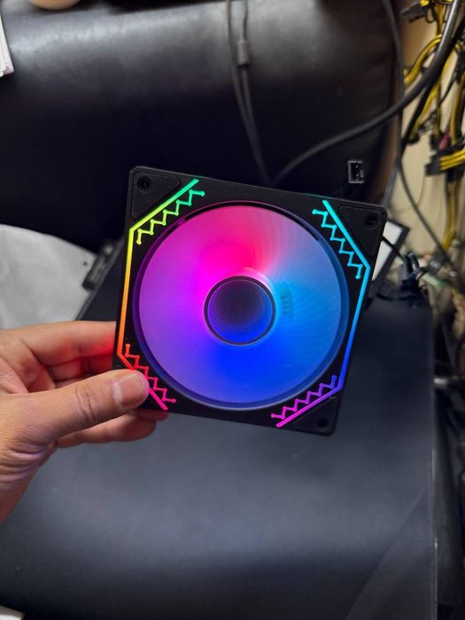 Кулер для корпуса 120 мм ARGB подсветкой  Модель: HiFrost W12

Размер: