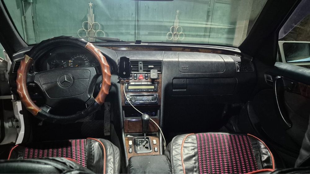 Mersedes w202-C240,1998  года