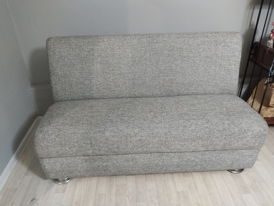 Диван для кофейны