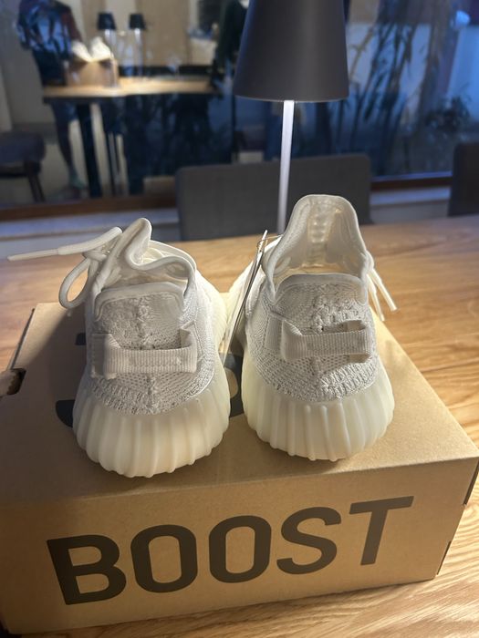adidas Yeezy Boost 350 V2 'Bone' mas 38
