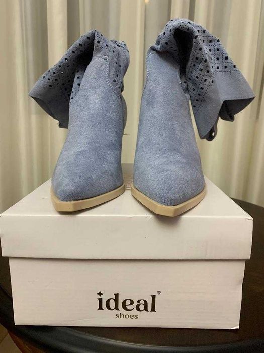 Cizme de inspiratie western, de piele intoarsa, marimea 37