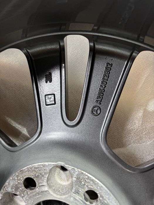 Jante Mercedes C Klasse W205 S205 W204 Vito V W447 A B CLA R18
