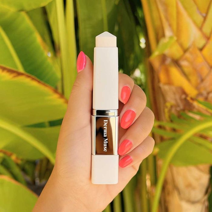 Адаптивен фондьотен color changing foundation