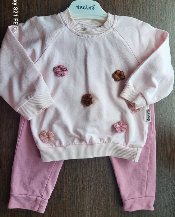 Продаются вещи на девочку размер 68- 80