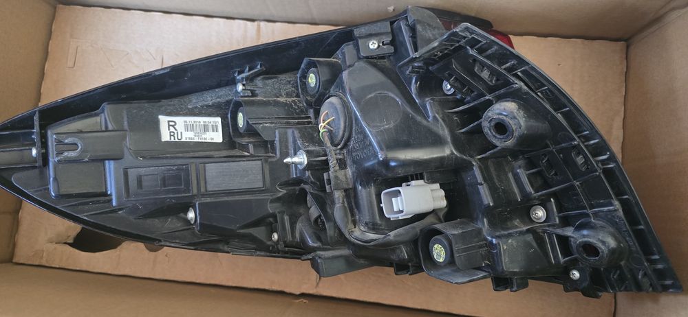 Lampa stop dreapta spate toyota chr