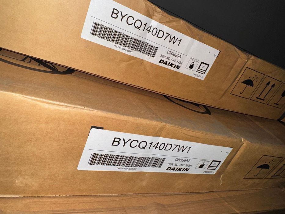 BYCQ140D7W1 Daikin панел решетка за касета