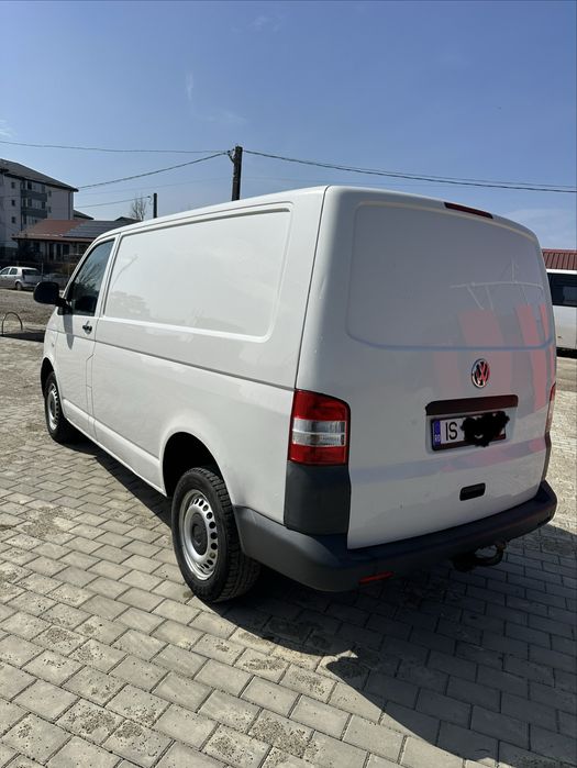 Volkswagen Transporter T5 2.0 Diesel | Întreținut | Gata de munca