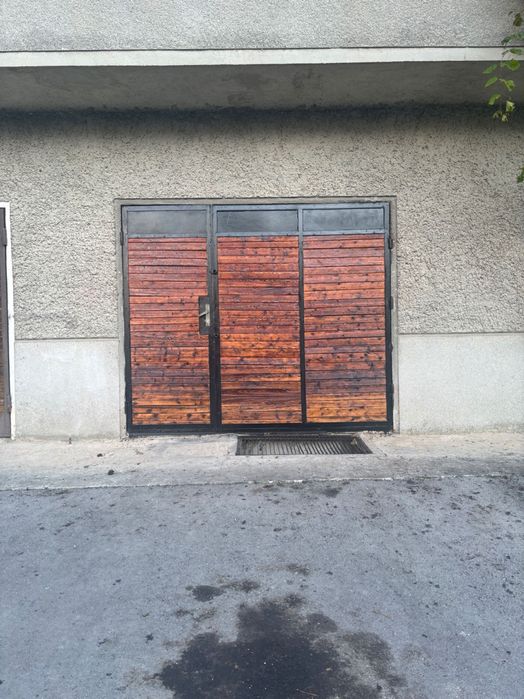 Дава се под наем Гараж / Паркомясто в Варна, Левски - 25 кв.м за 153 € - Снимка #1