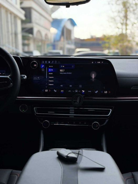 Срочно! Traverse Z71 2026г! Черный Без пробега! Новый модель!